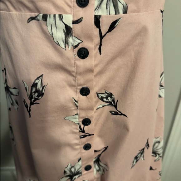 LeChateau gorgeous NWT summer, Floral Button-Down Dress - Picture 3 of 10